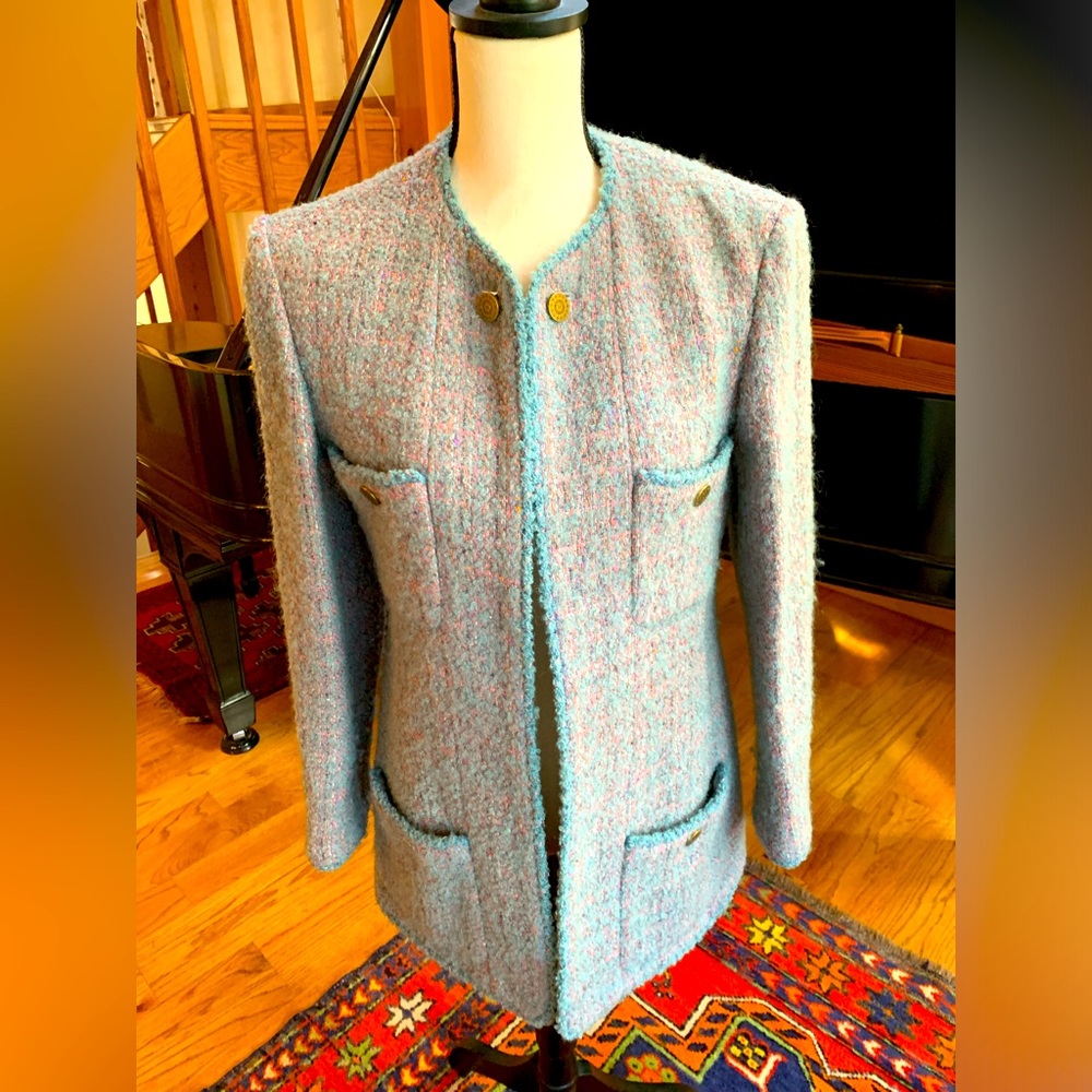 Chanel Classic Tweed Blazer- Size 40